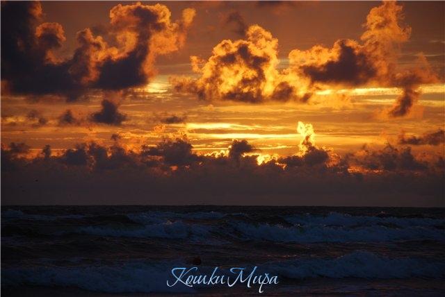 А небо может быть очень ЗОЛОТЫМ!